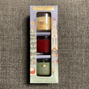 Brand new mini candle set